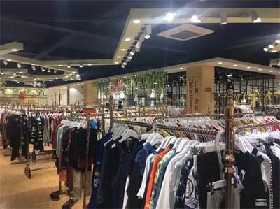 福建童裝批發(fā)市場(chǎng)深度解析 劍橋庫(kù)存尾貨貨源采購(gòu)指南